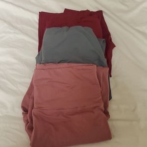 Bundle of 3 leggings